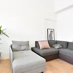 Apartment Riesiges Zentrales Mit Parkplatz *
