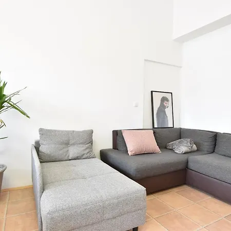 Apartmán Riesiges Zentrales Mit Parkplatz *