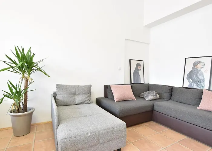 Apartmán Riesiges Zentrales Mit Parkplatz *