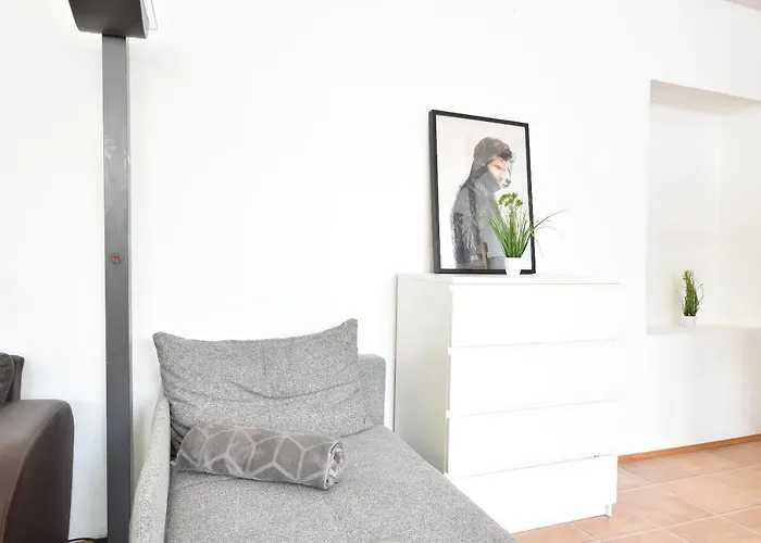 Riesiges Zentrales Mit Parkplatz Apartament